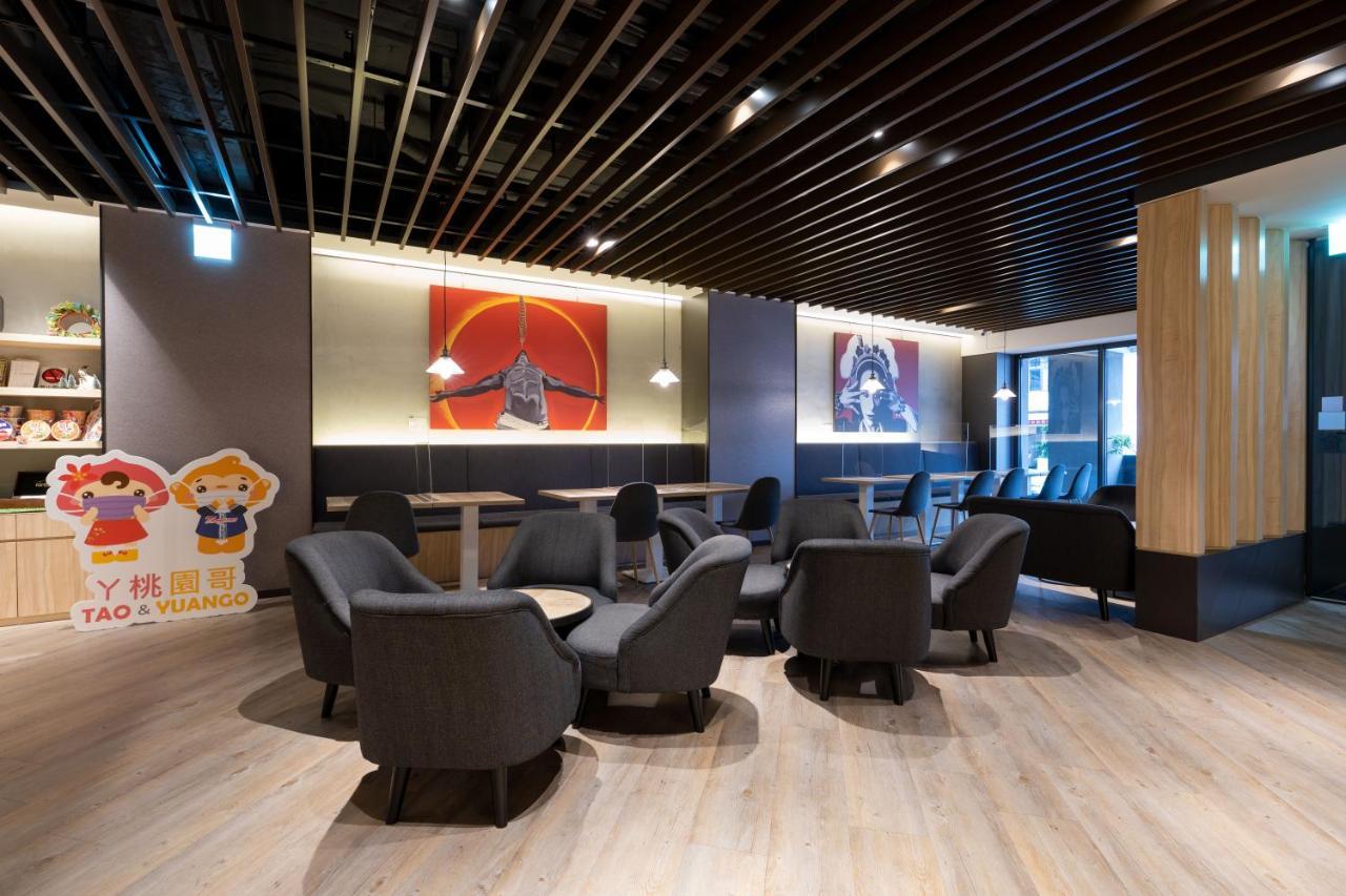 Hub Hotel Taoyuan Buitenkant foto
