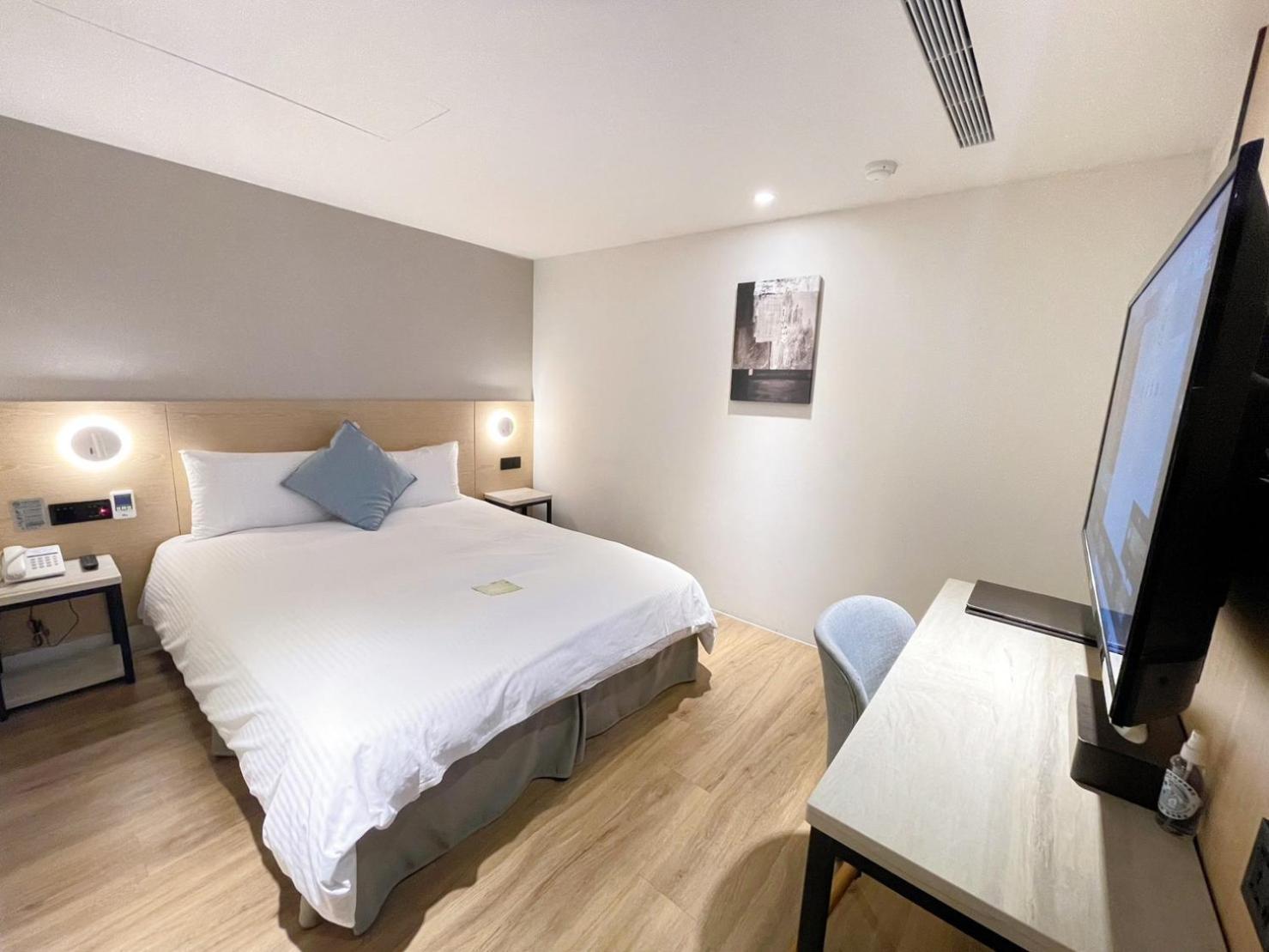 Hub Hotel Taoyuan Buitenkant foto