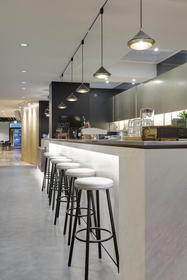 Hub Hotel Taoyuan Buitenkant foto