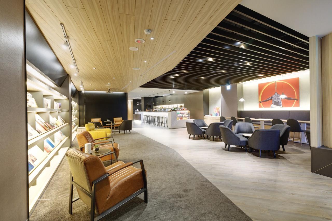 Hub Hotel Taoyuan Buitenkant foto